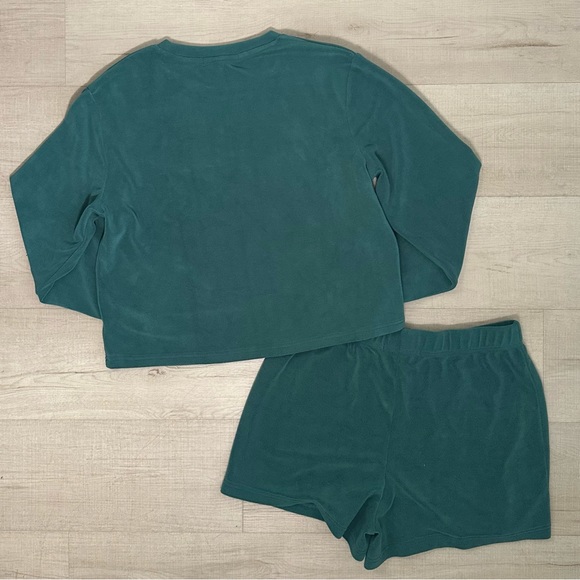 WALLFLOWER L M Naughty-ish Christmas Cropped Fleece Matching Set Bundle - Picture 3 of 10